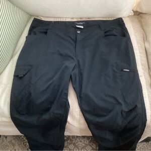 Columbia lightweight men’s hiking pants 42” waist , long 34” length. Excellent